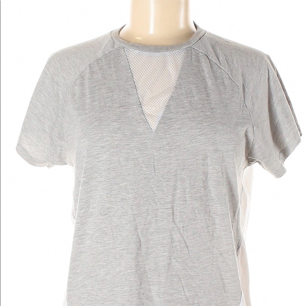 Fashion training top